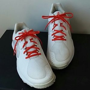NWOT Nike TW Ltd Ed Golf Shoes